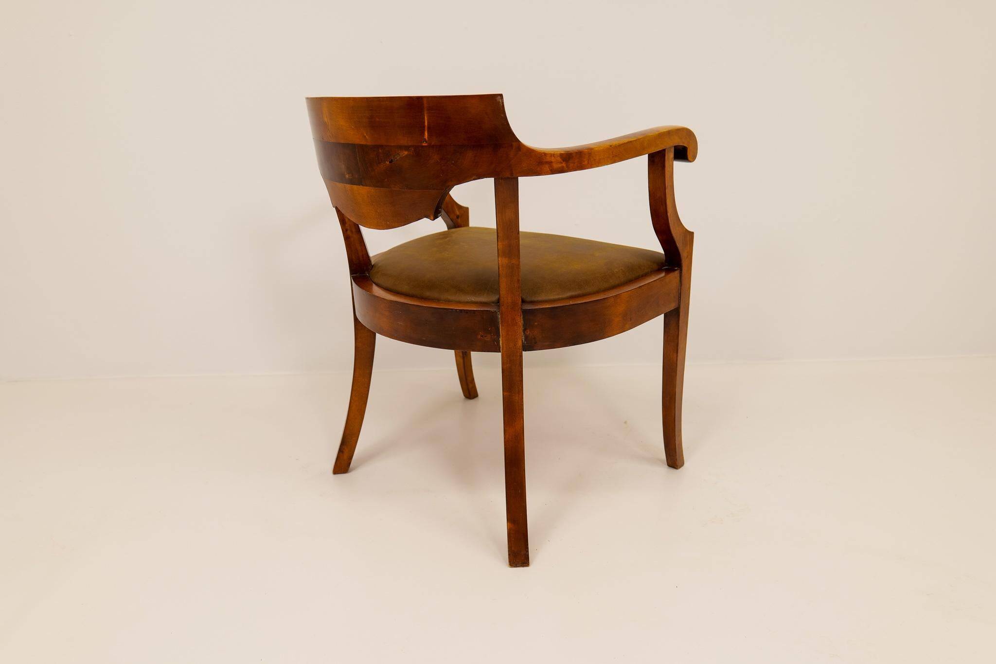 Swedish office chair in lacquered birch, mahogany brown, Sweden, 1920s.
