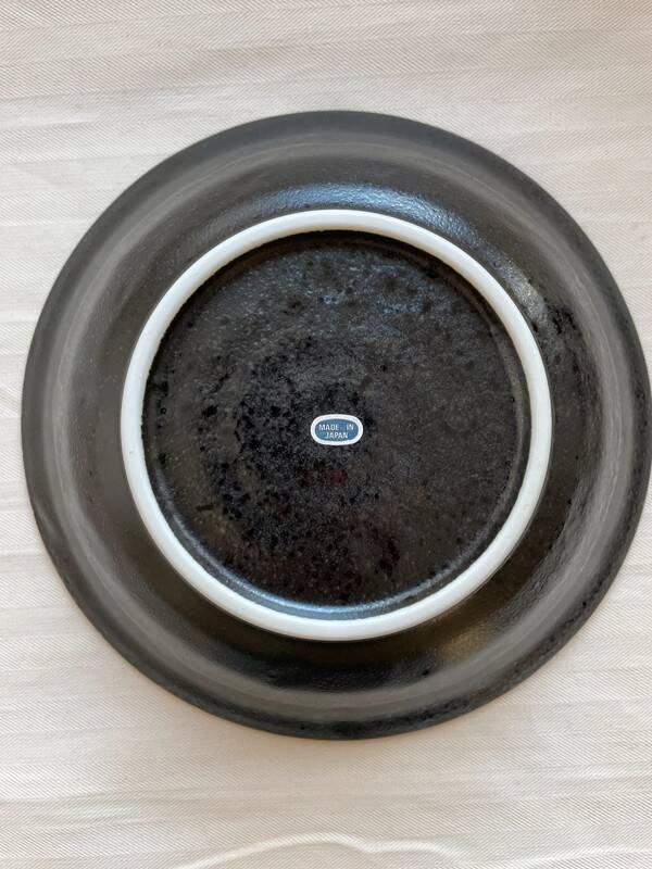 4 bowls made in Japan