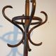Porte manteau  perroquet thonet