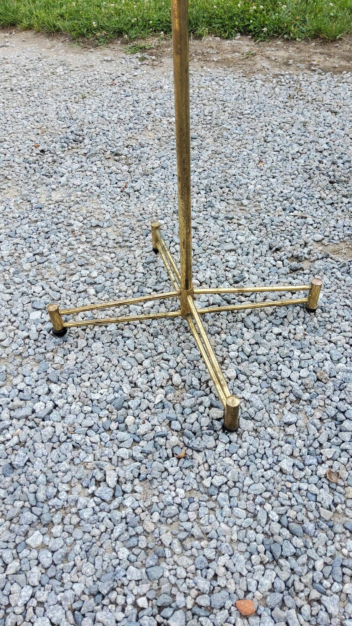 Valet de chambre of the 50s in gilded brass and wood