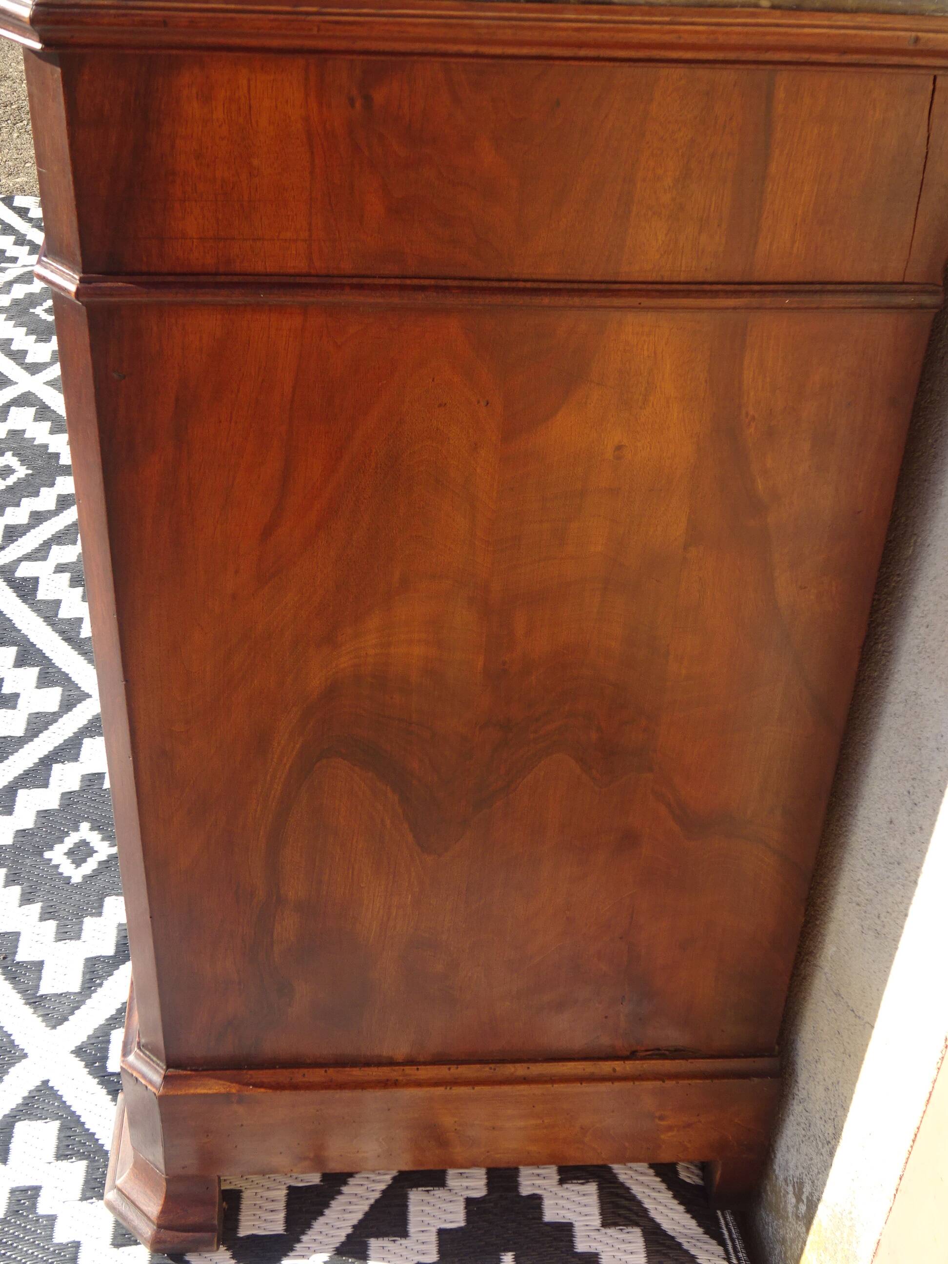 Walnut chest of drawers, black marble top