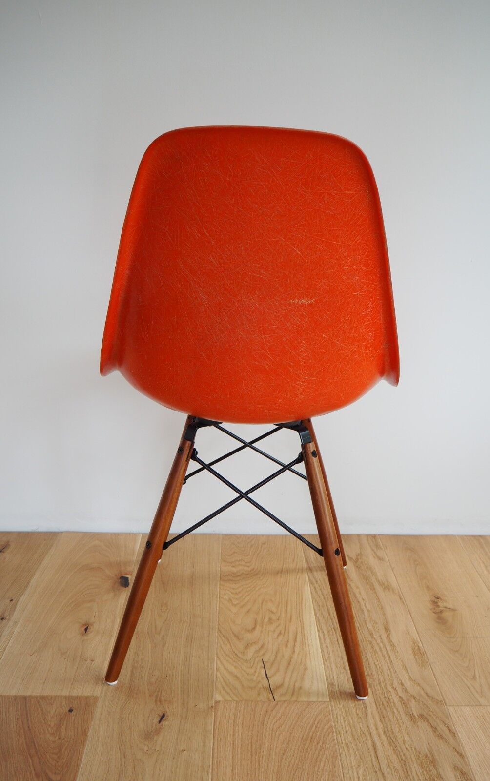 DSW Chair Herman Miller Eames