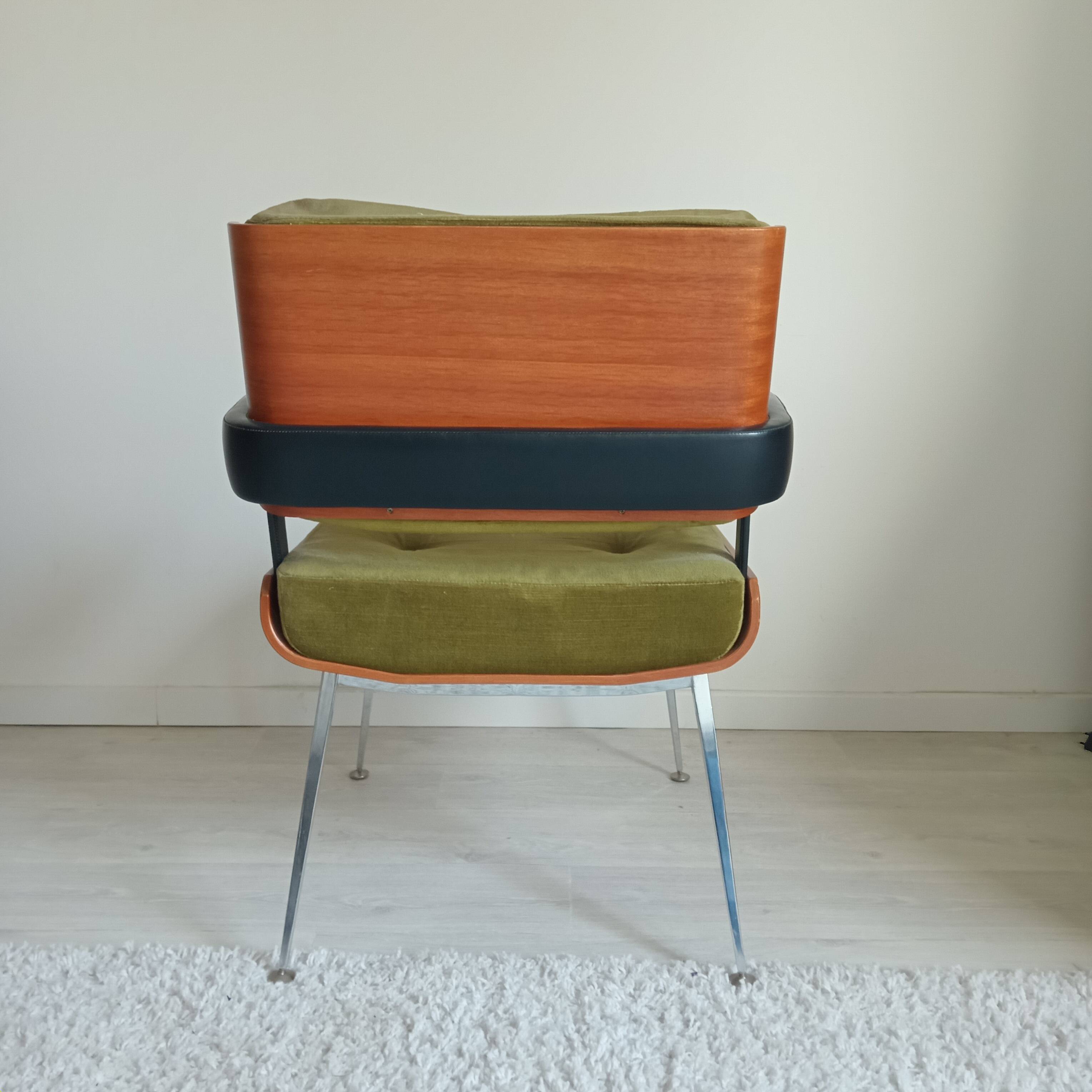 Alain Richard armchairs