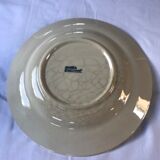 Dessert plate of the Longchamp earthenware factory, Doria model. Iron Land