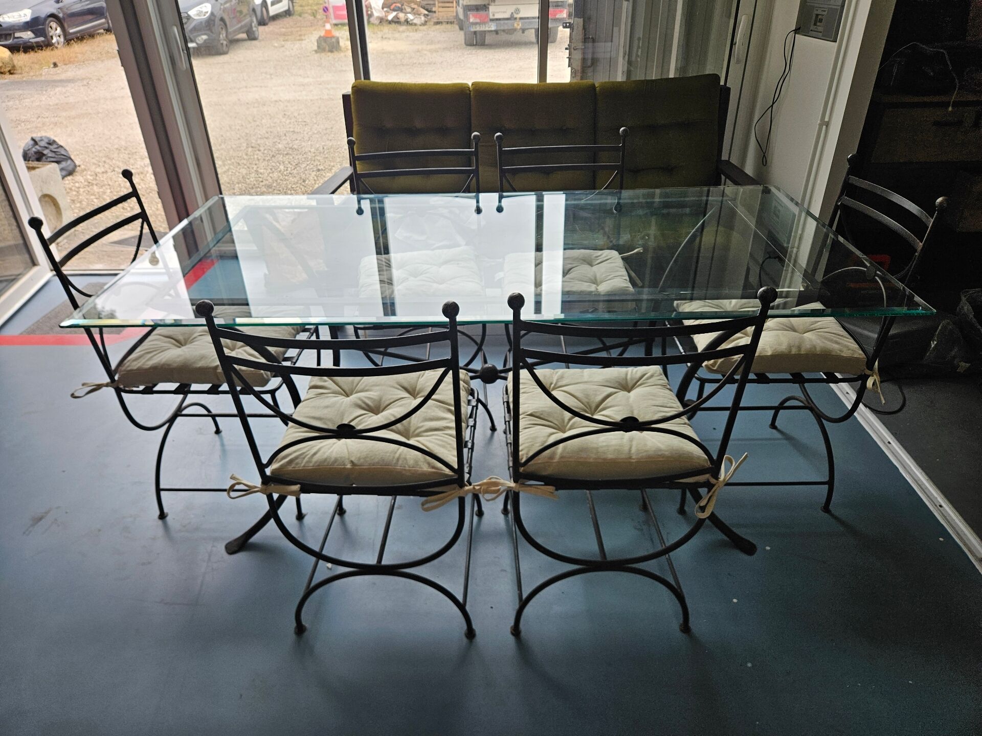 Table jardin et chaises fer forgé