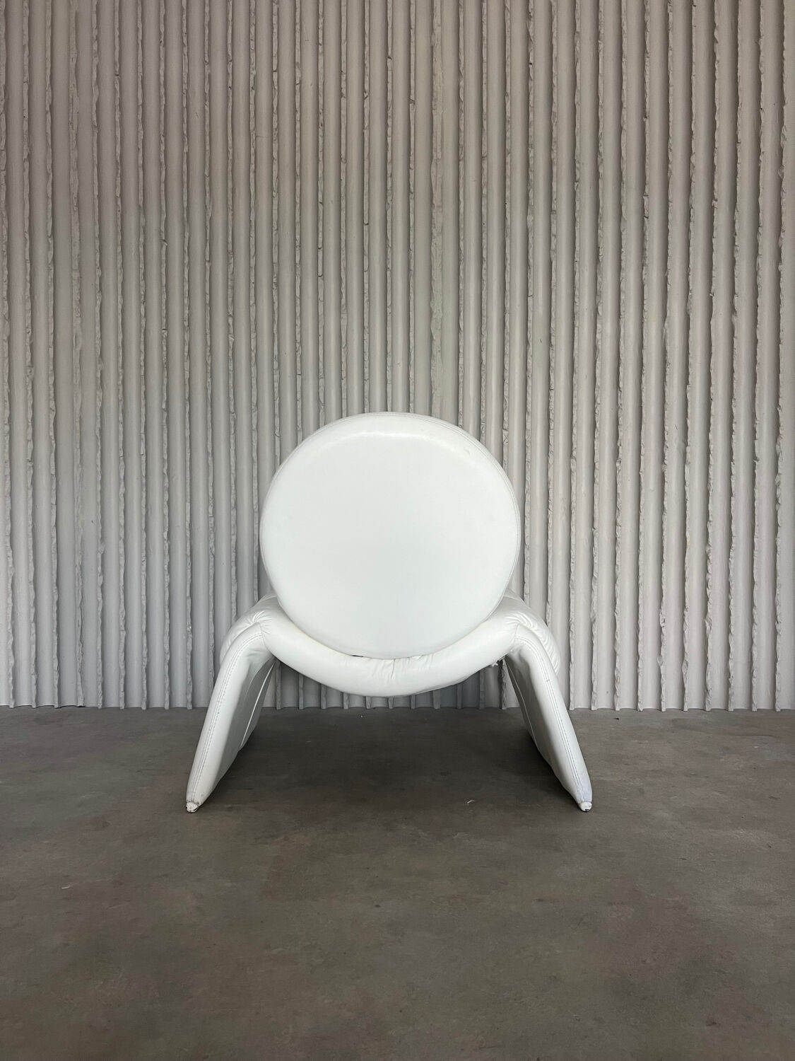 Fauteuil "Calypso" par Vittorio Introini pour Saporiti