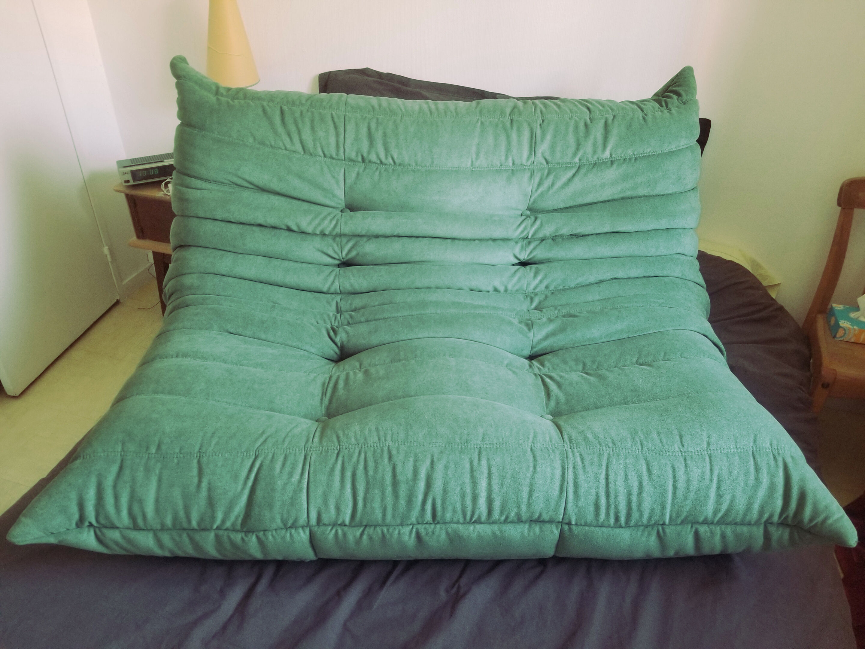 Togo sofa 2 places rehoussé to nine Alcantara Emerald Green