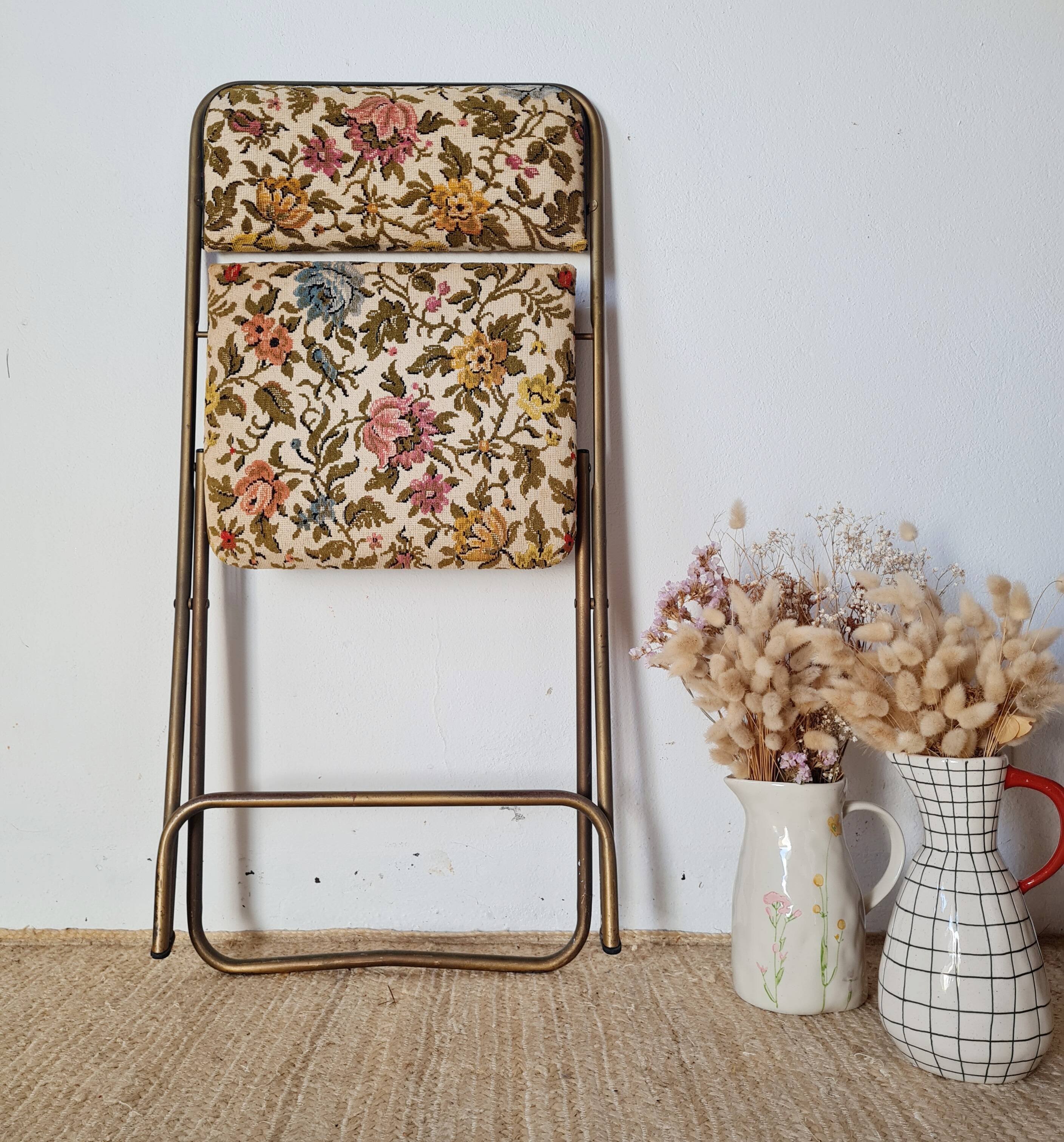 Chaise pliante vintage Lafuma modèle "Chantazur" à motif fleuri