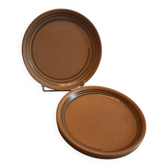 Set of 4 flat plates made of stoneware from Sarreguemines in very good condition.