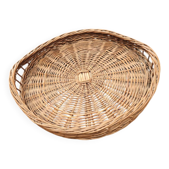 Round wicker tray