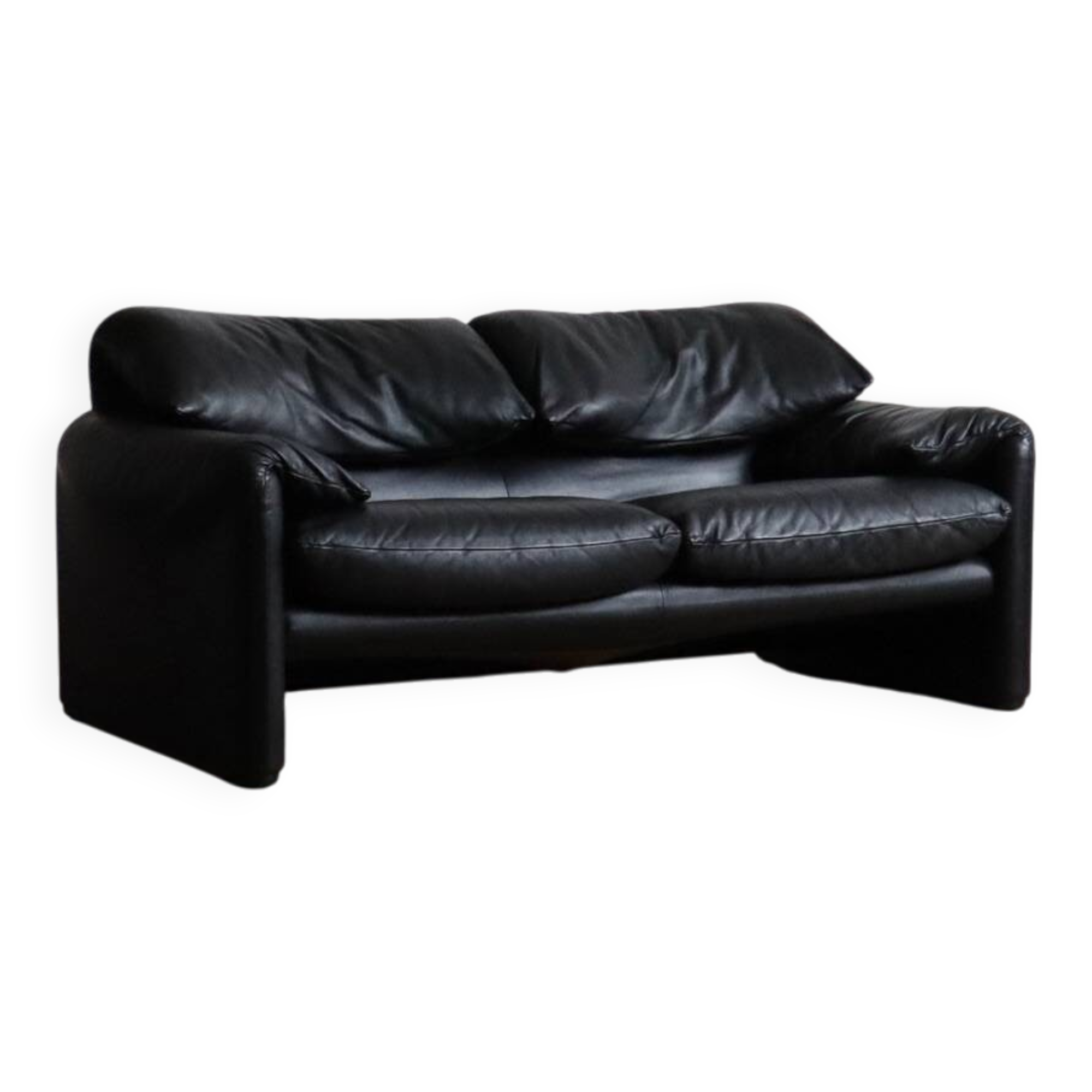 Cassina Maralunga Two Seater Sofa In Black Leather By Vico Magistretti 1970