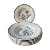 Lot de 7 assiettes creuses Terre de Fer K.G Lunéville, modèle « œillet »