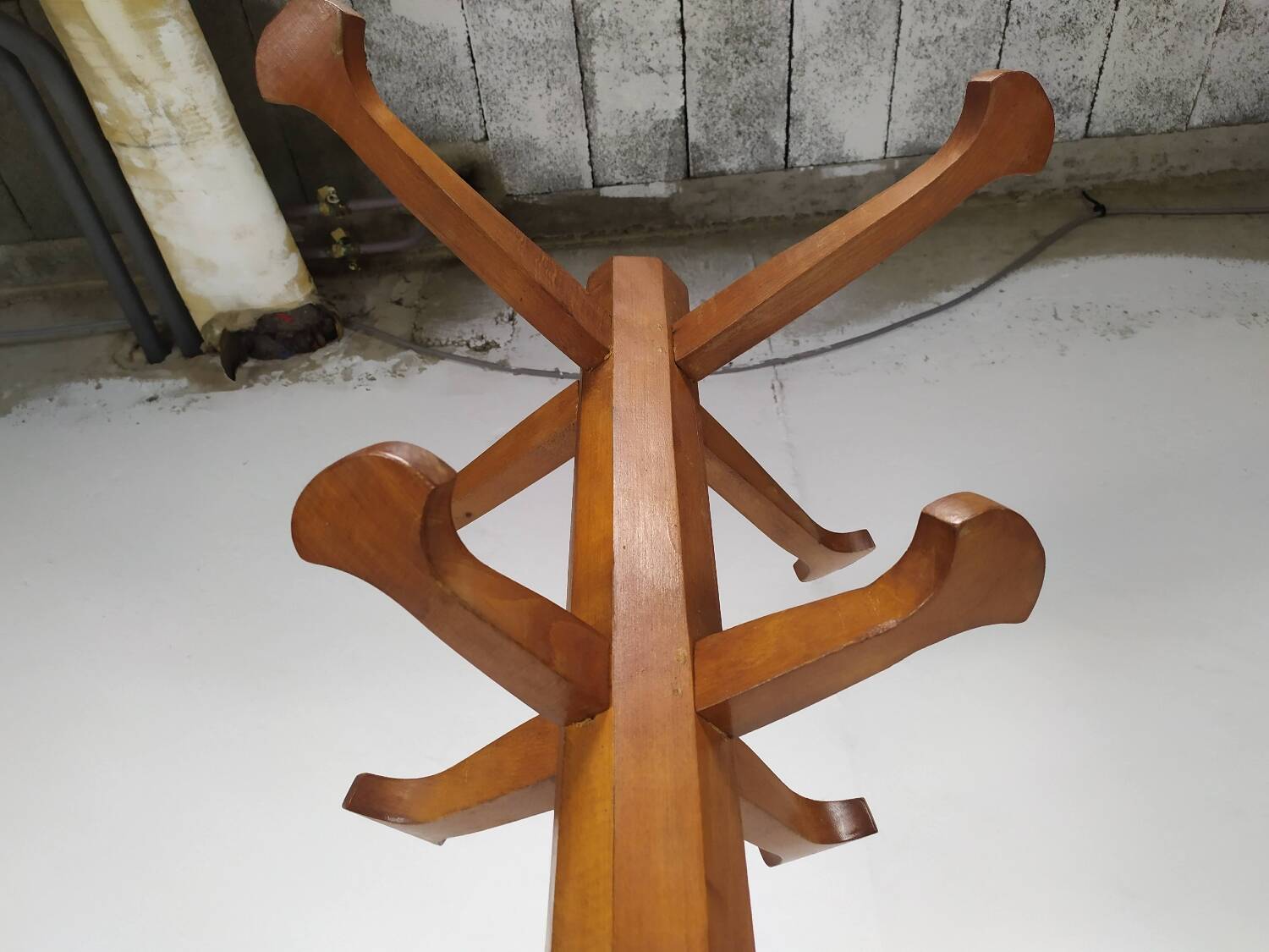 Vintage wooden parrot coat rack