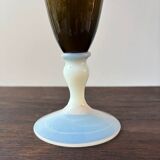 Vase en verre vert Empoli pied bianco latte vintage