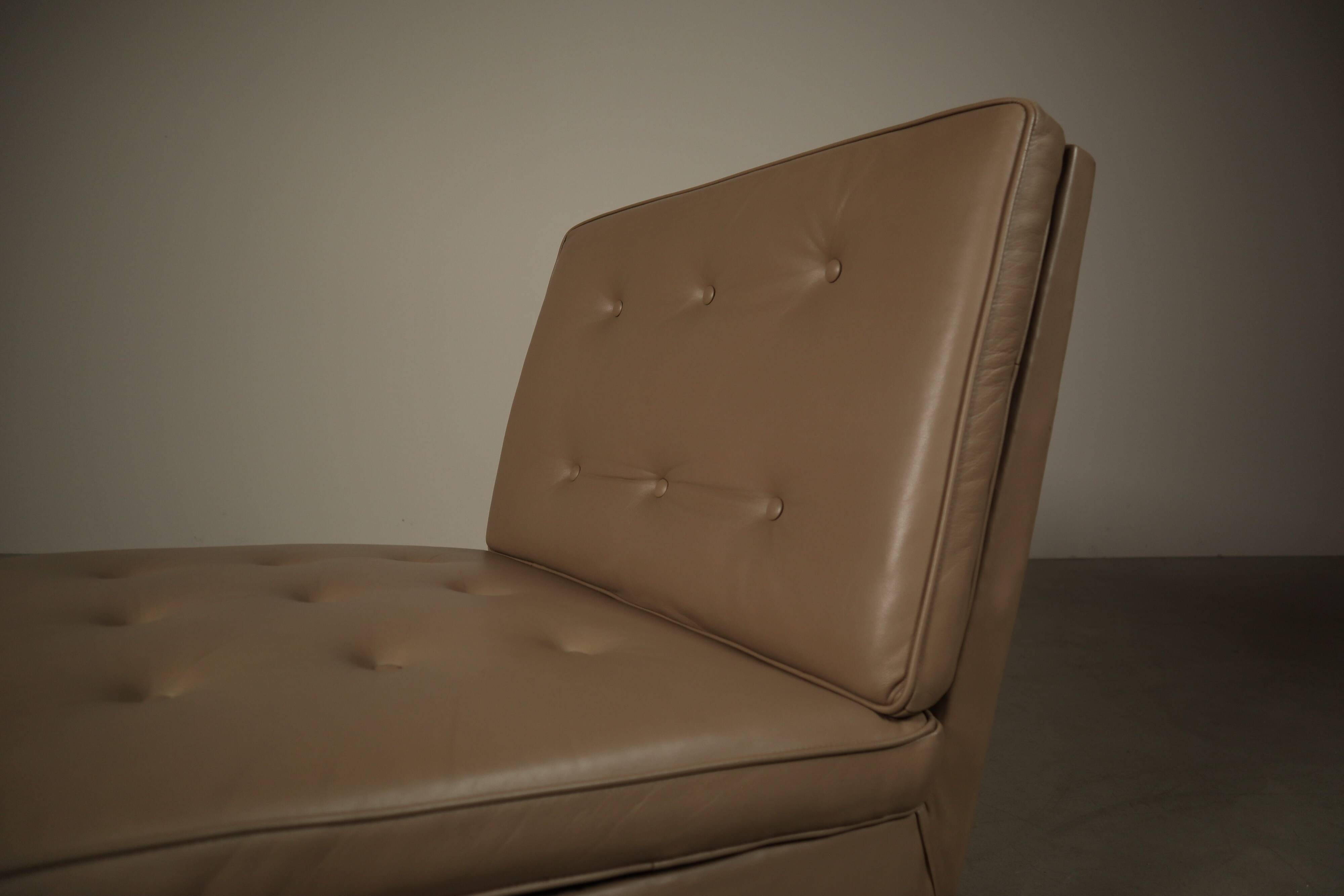 Fauteuil lounge Florence Knoll