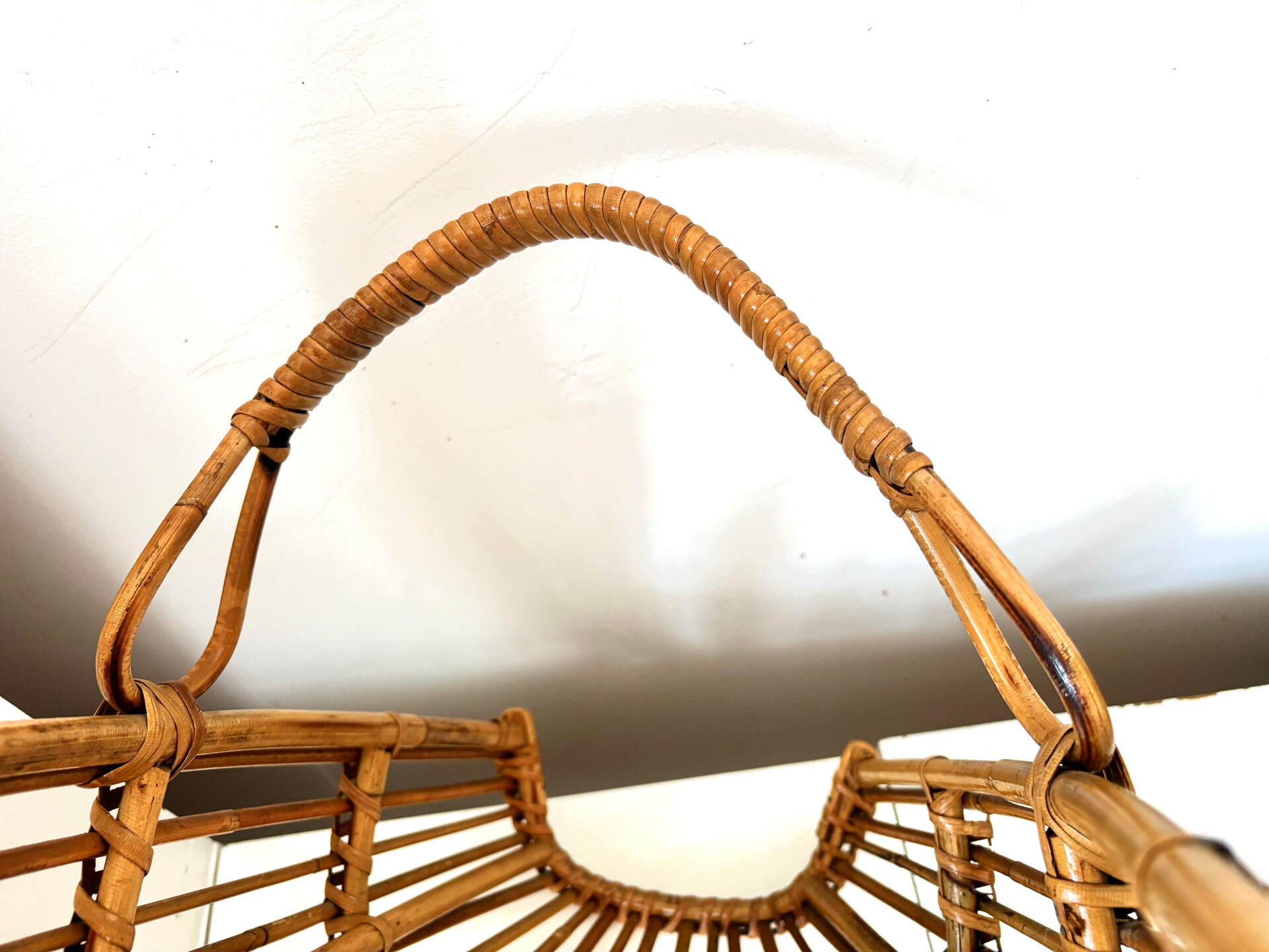Porte revues en rotin Franco Albini 1960