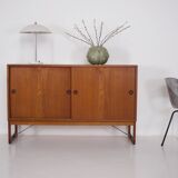 Børge Mogensen, sideboard with sliding doors