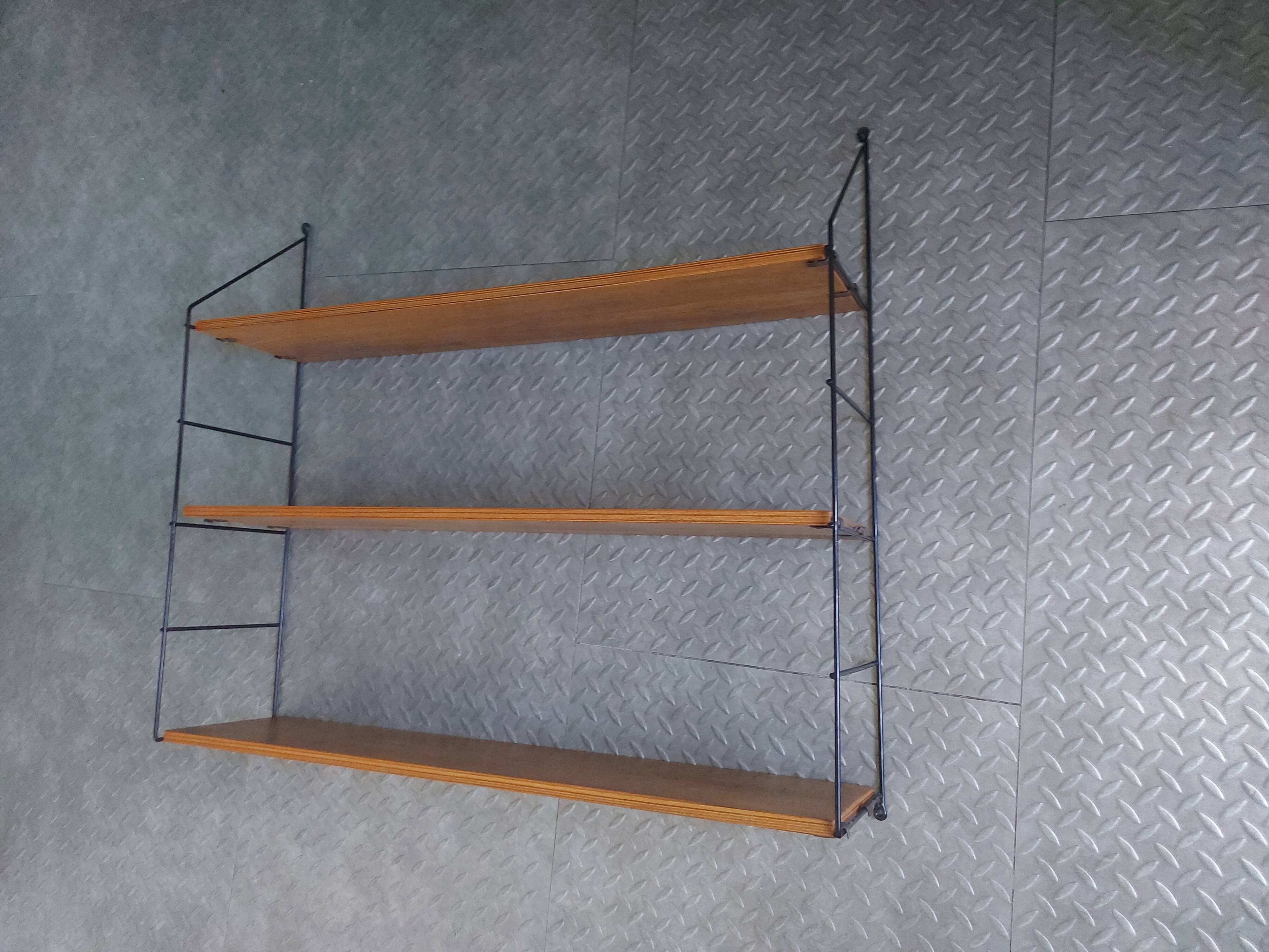 String shelves, 50's