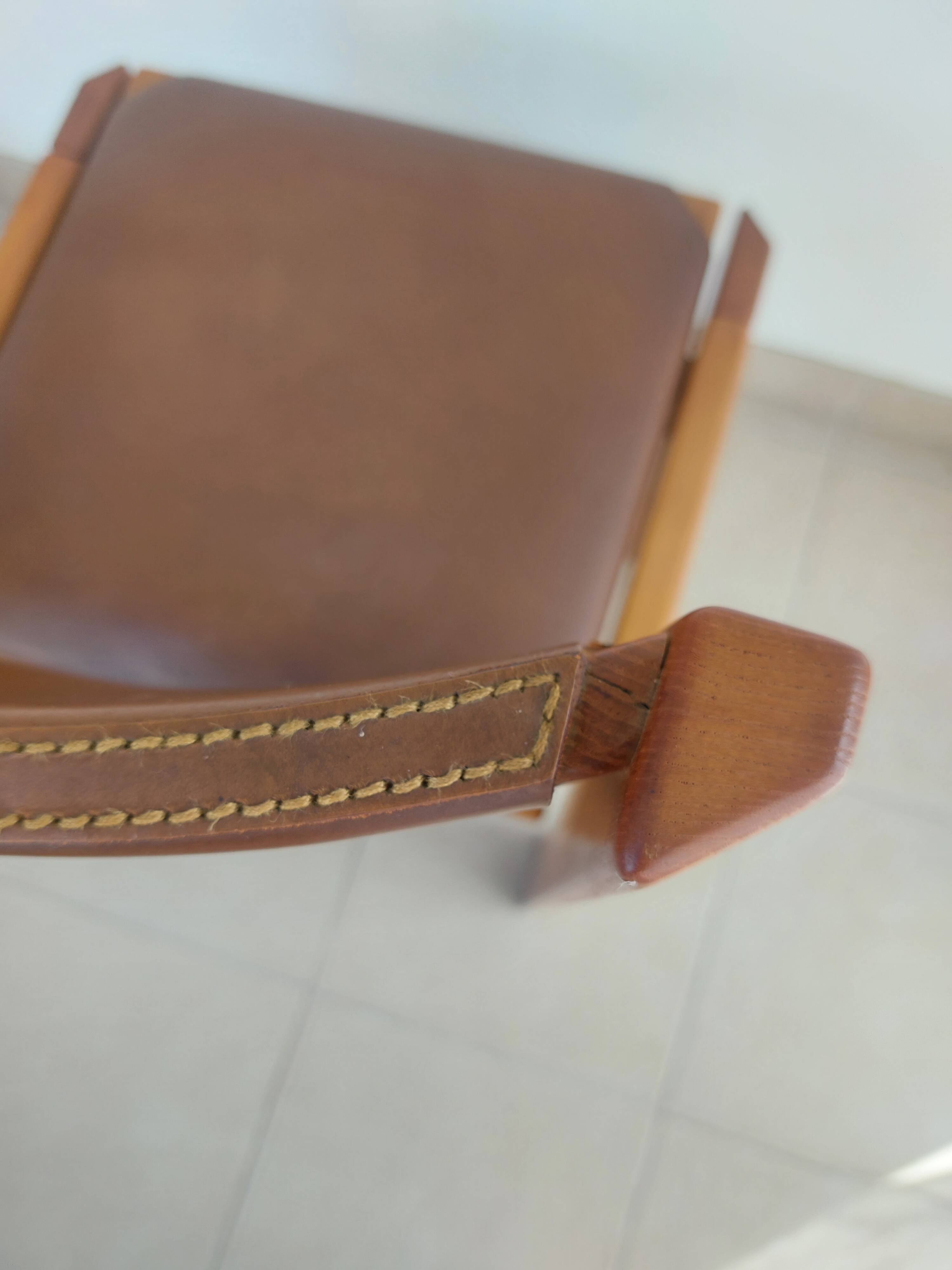 Set of 6 "Gorgoni" chairs in solid elm – Roche Bobois