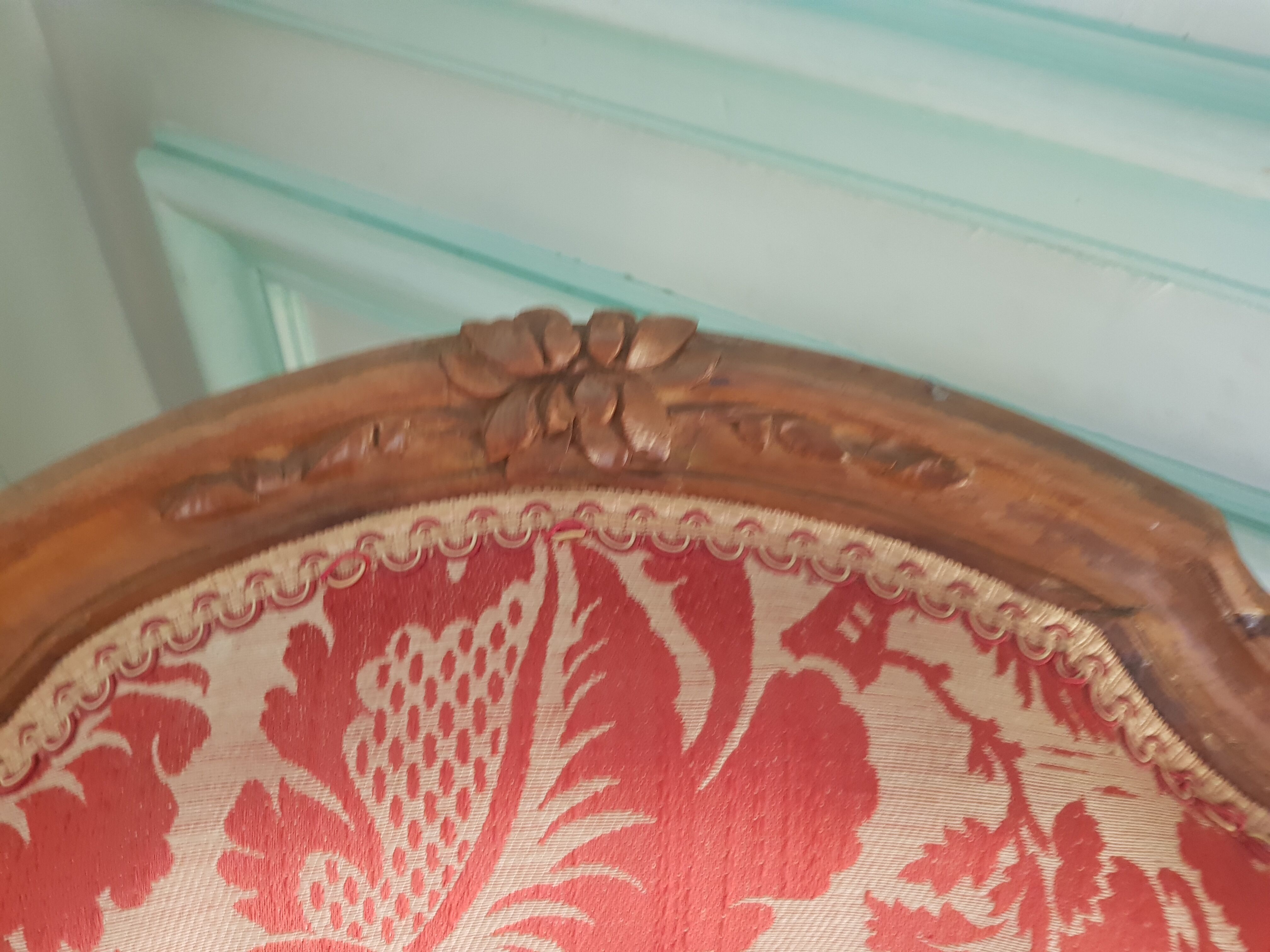 Paire de fauteuils époque Louis XV, vers 1760