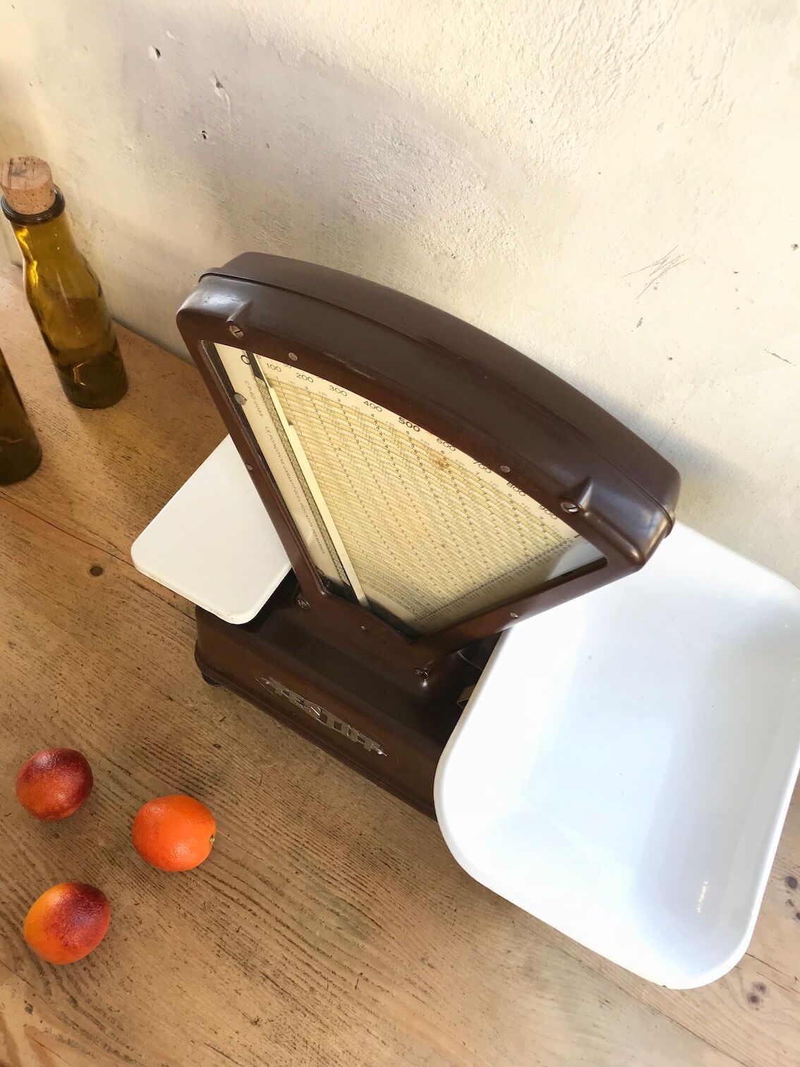 Testut scale in bakelite