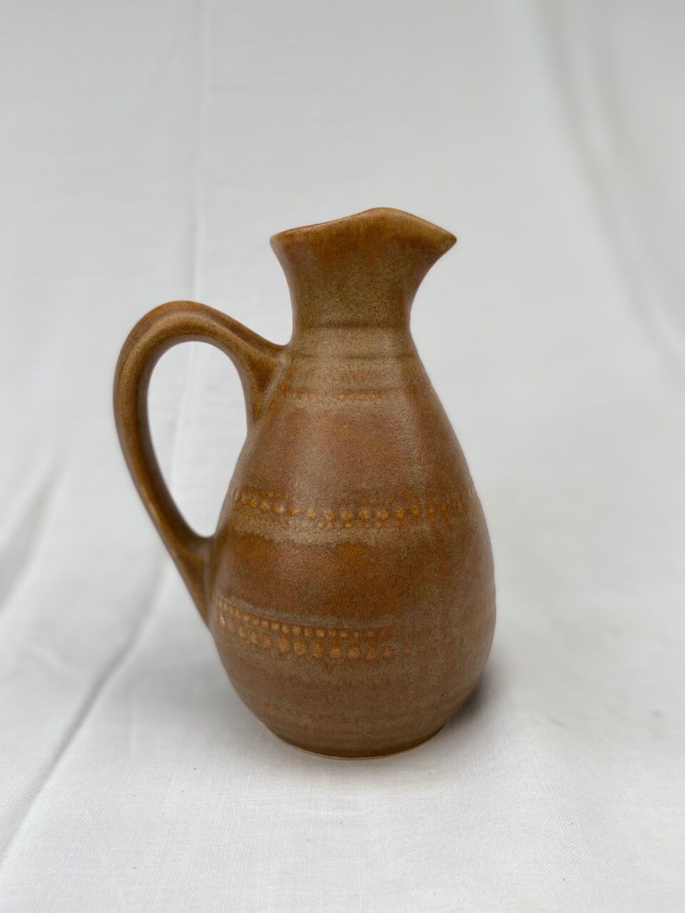 Digoin Pitcher
