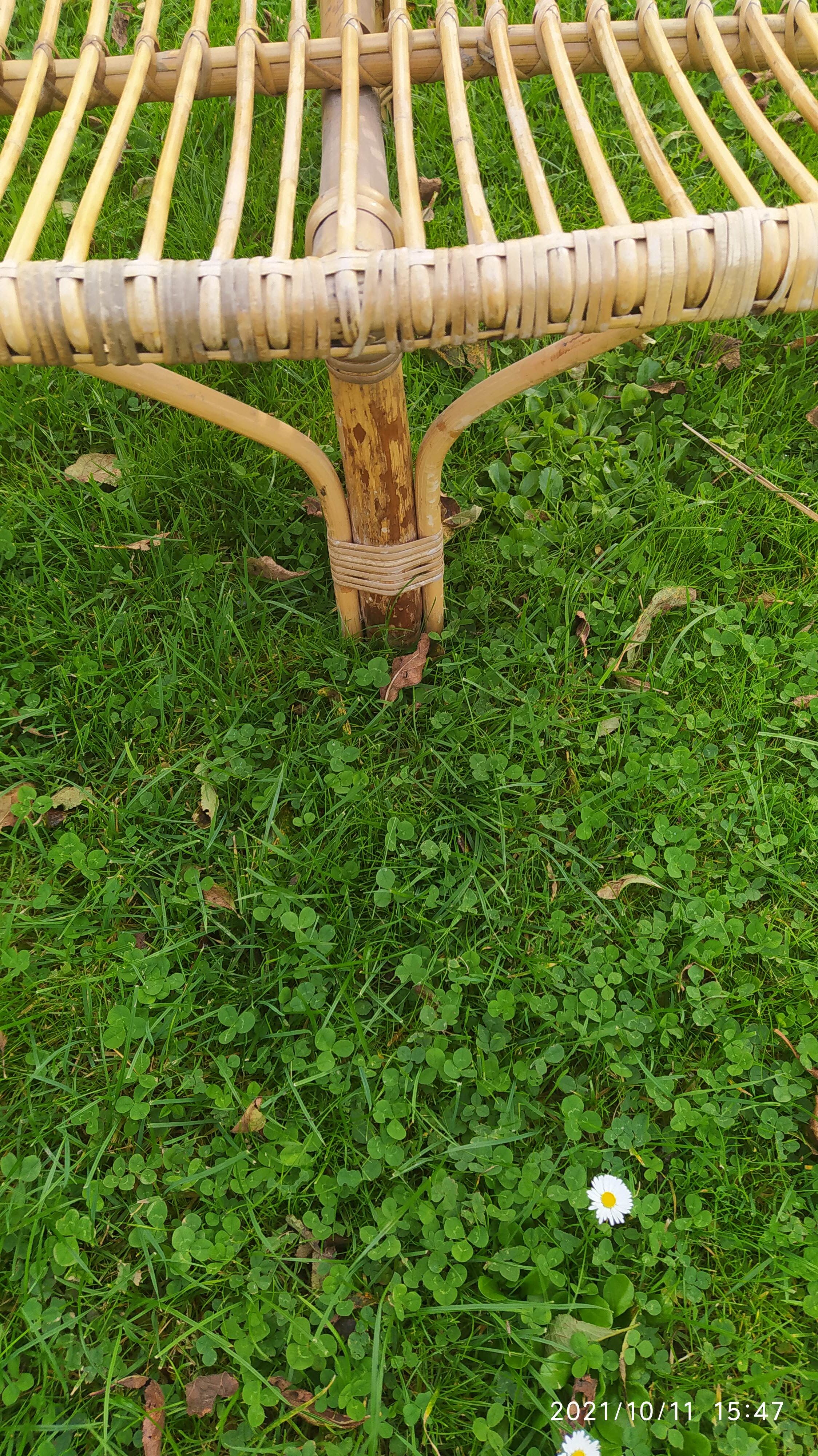Vintage rattan basket bench