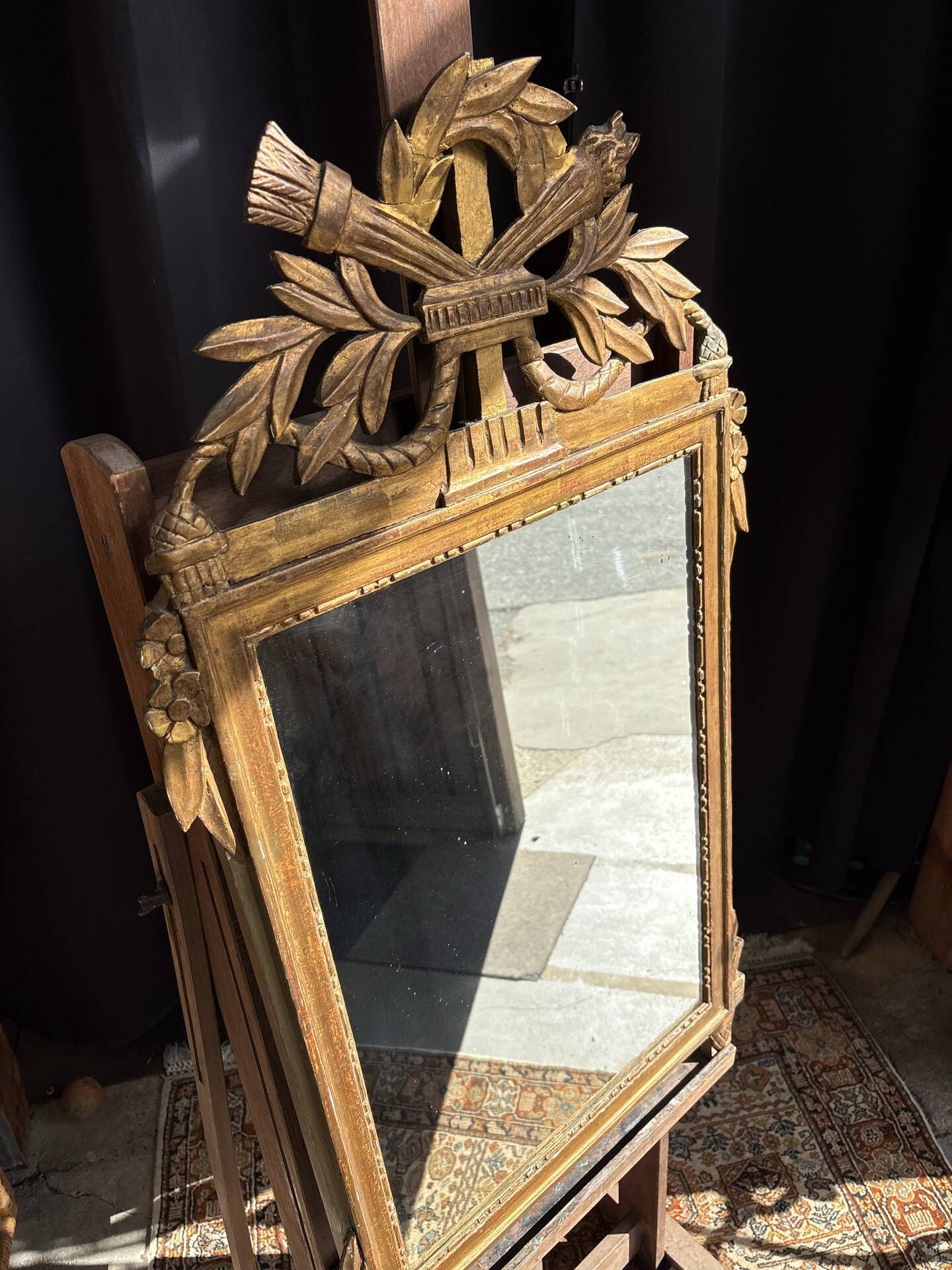 Miroir ancien de style Louis XVI