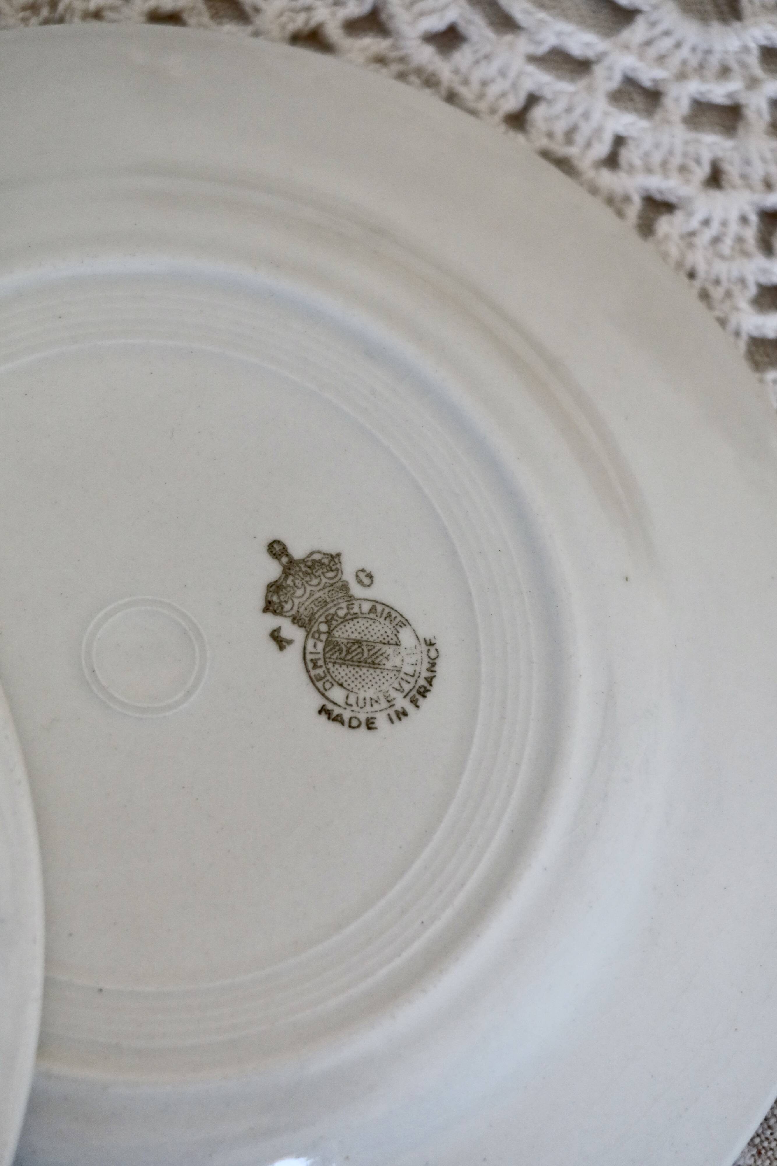 6 half porcelain Lunéville earthenware dessert plates with gold edging