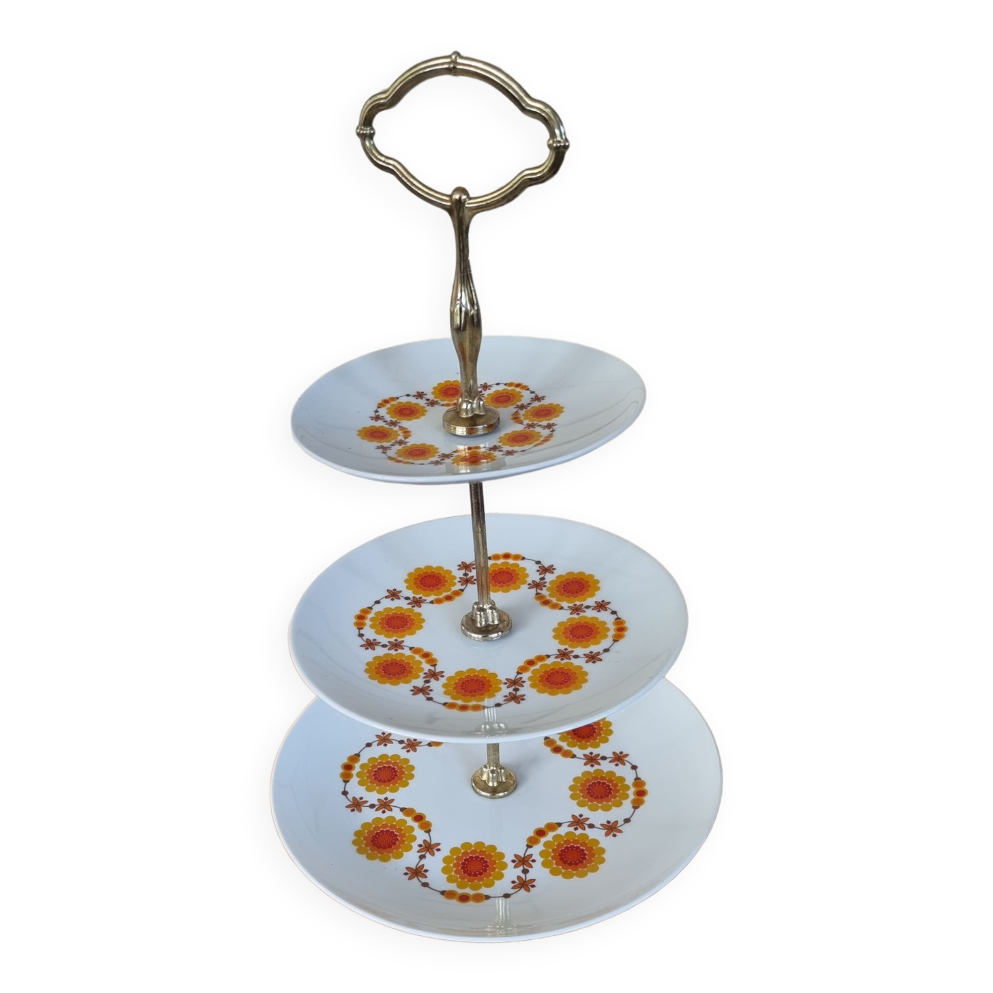 3-storey porcelain servant