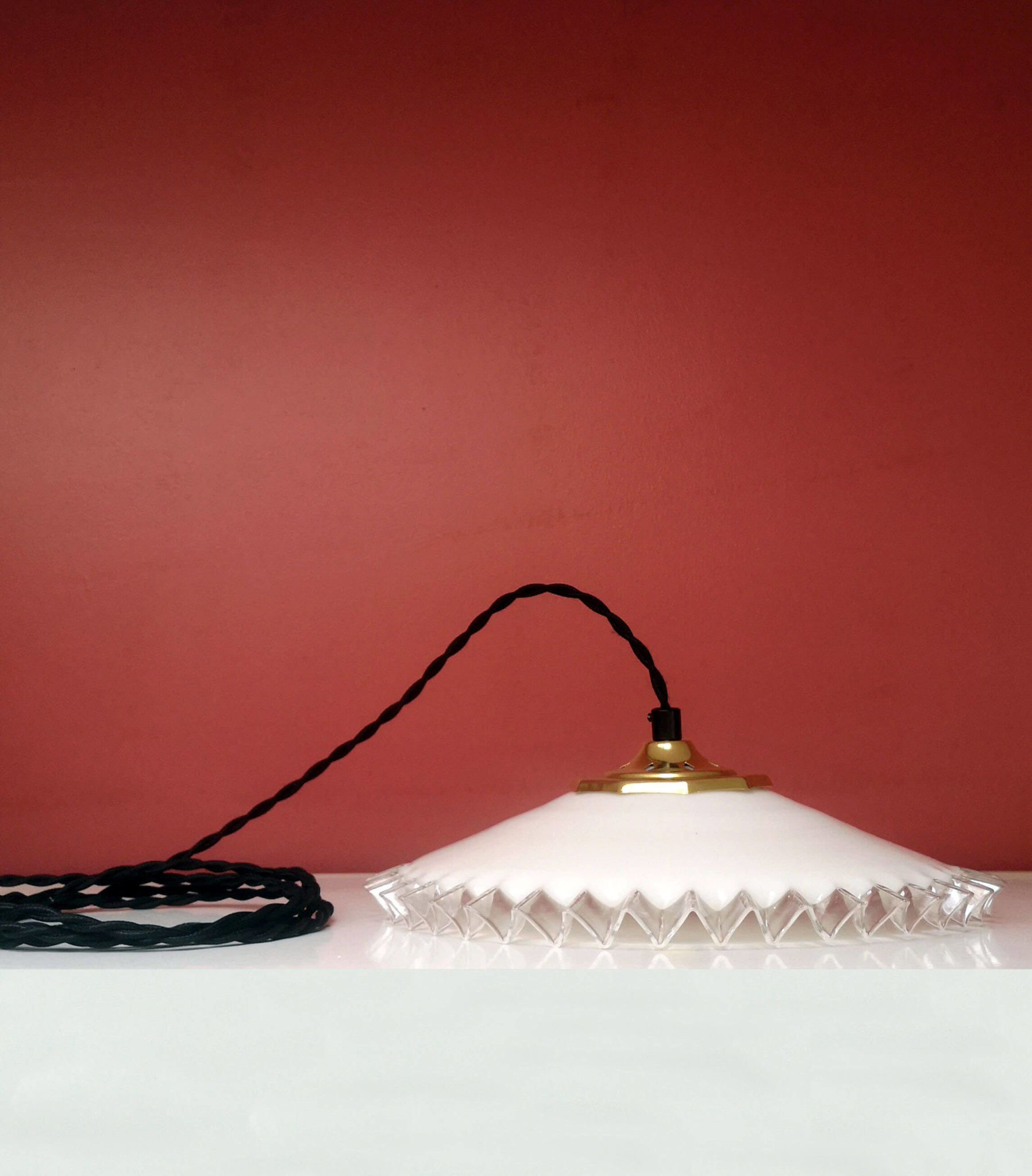 Opaline hanging lamp