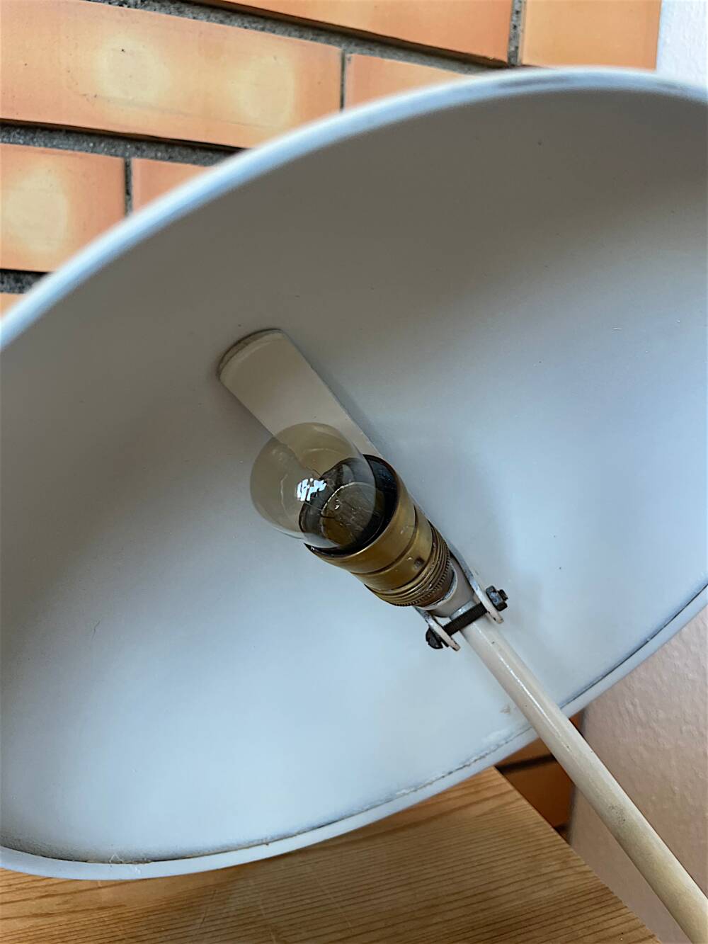 Original Bauhaus white desk lamp by Helo Leuchten