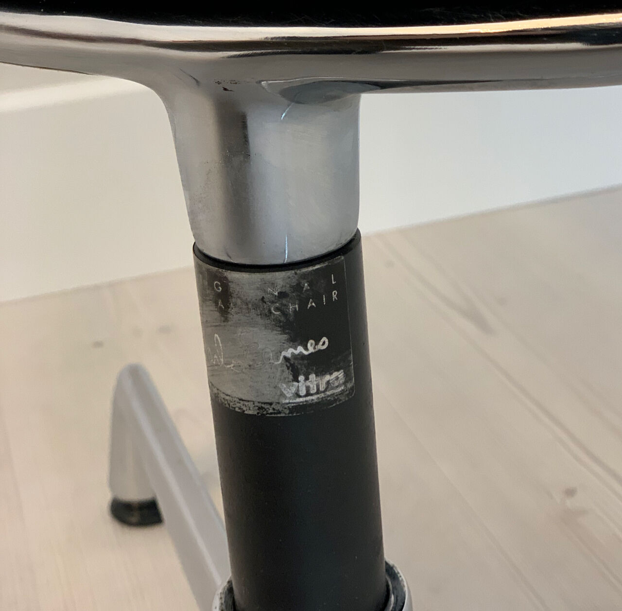 Armchair model 107 by Charles & Ray Eames for Vitra