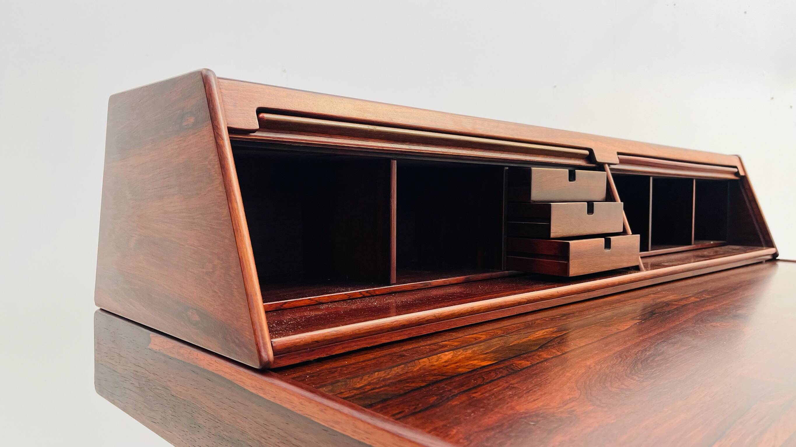 Bureau Model 530 par Gianfranco Fratini