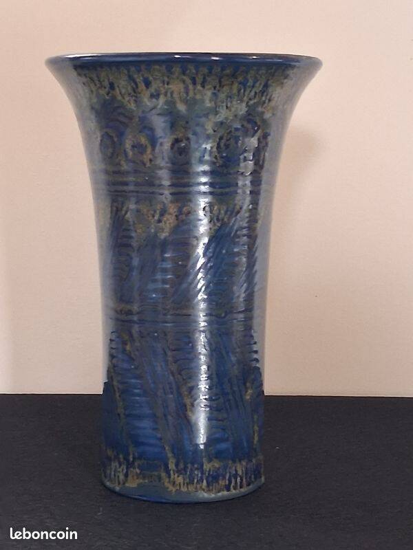 VASE Villa Clara collection "Modern line, enamel vases"