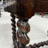 Table d'appoint à pieds torsadés