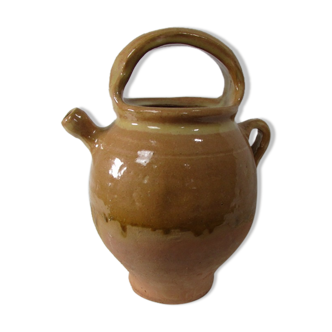 Small terracotta jug, chevrette gargoulette