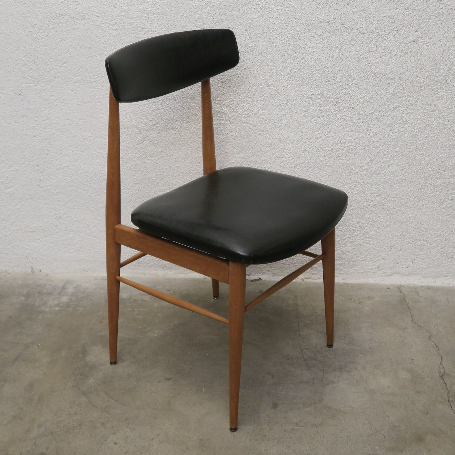 Scandinavian chair series