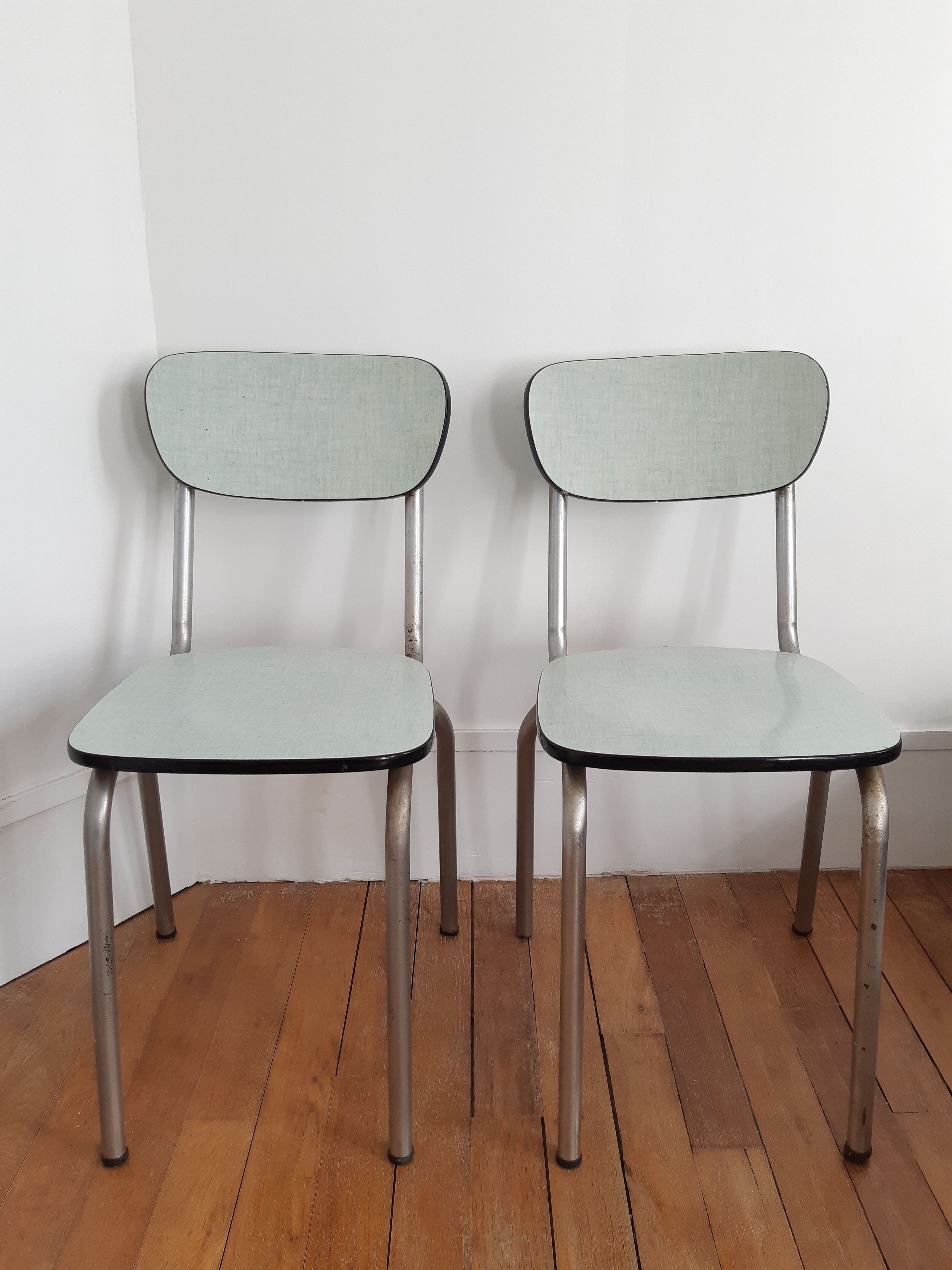 Lot of 2 vintage formica chairs