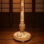 Lampadaire antique japonais peint à la main blanc et or (nouvel abat-jour)
