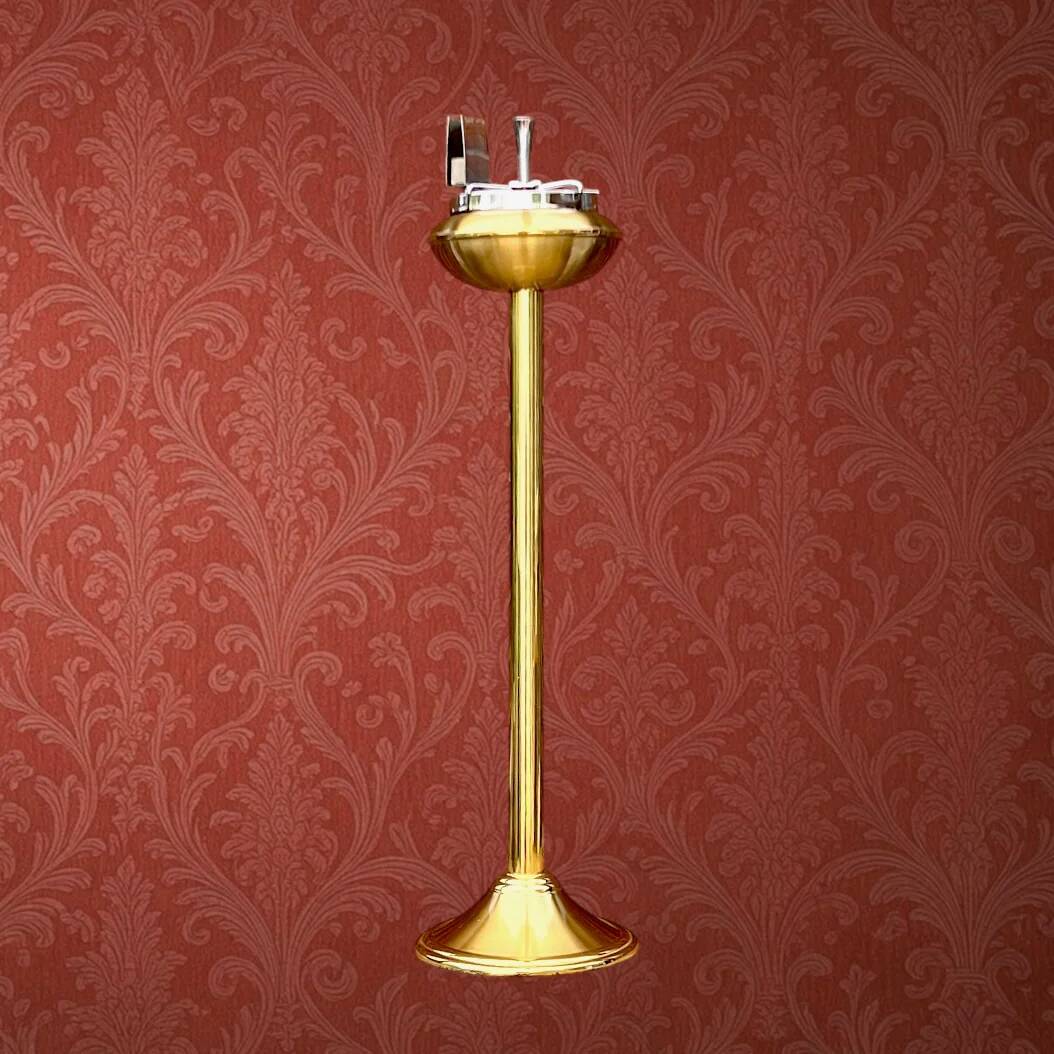 Brass footed ashtray, chrome metal, match display from the 60s and 70s.