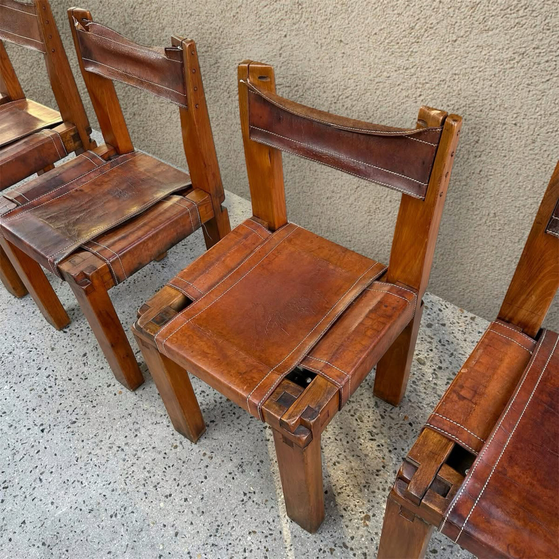 Suite de 4 chaises S11 X par Pierre Chapo, 1960