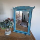 Armoire de pharmacie