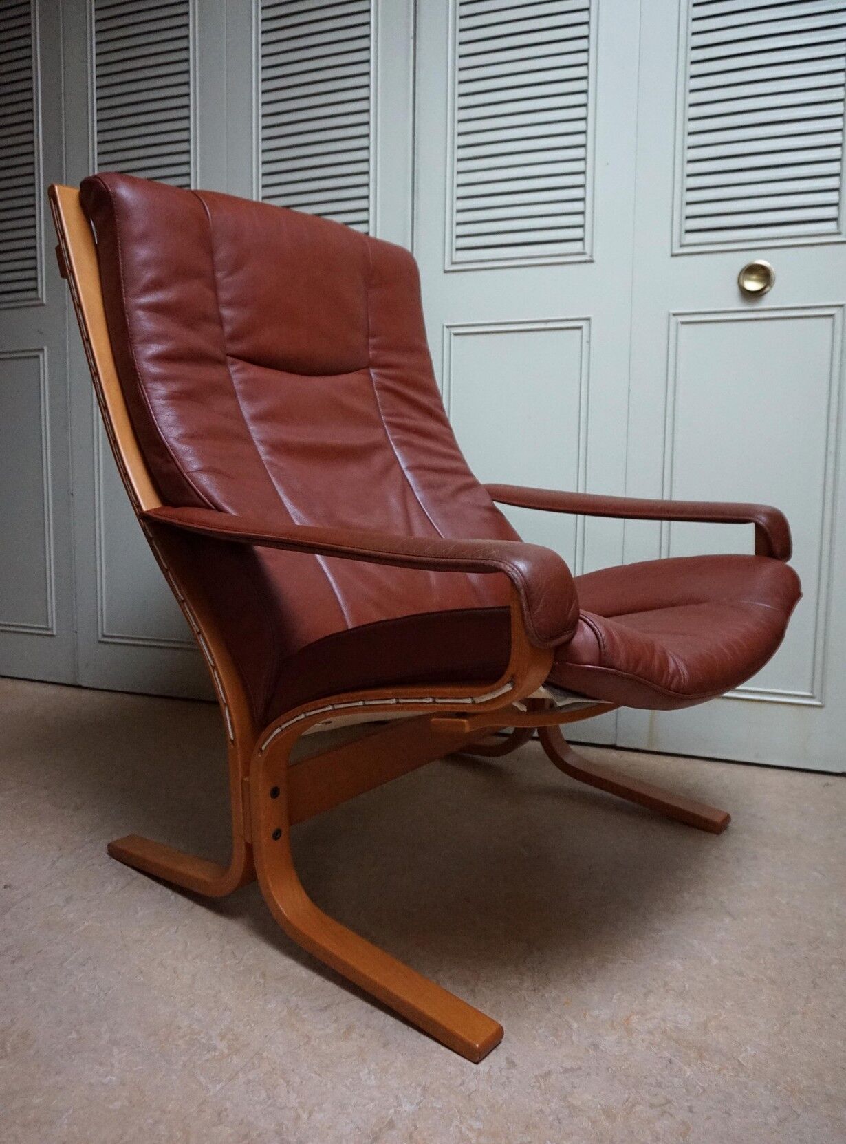 Fauteuil en cuir par Ingmar Relling pour Westnofa, Norvège, années 1970