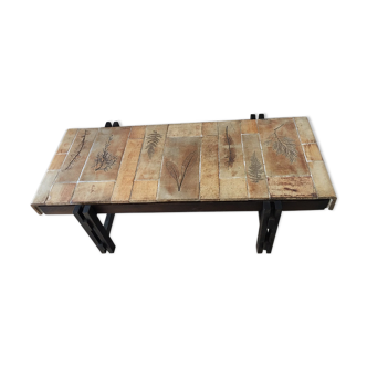 Capron ceramic table