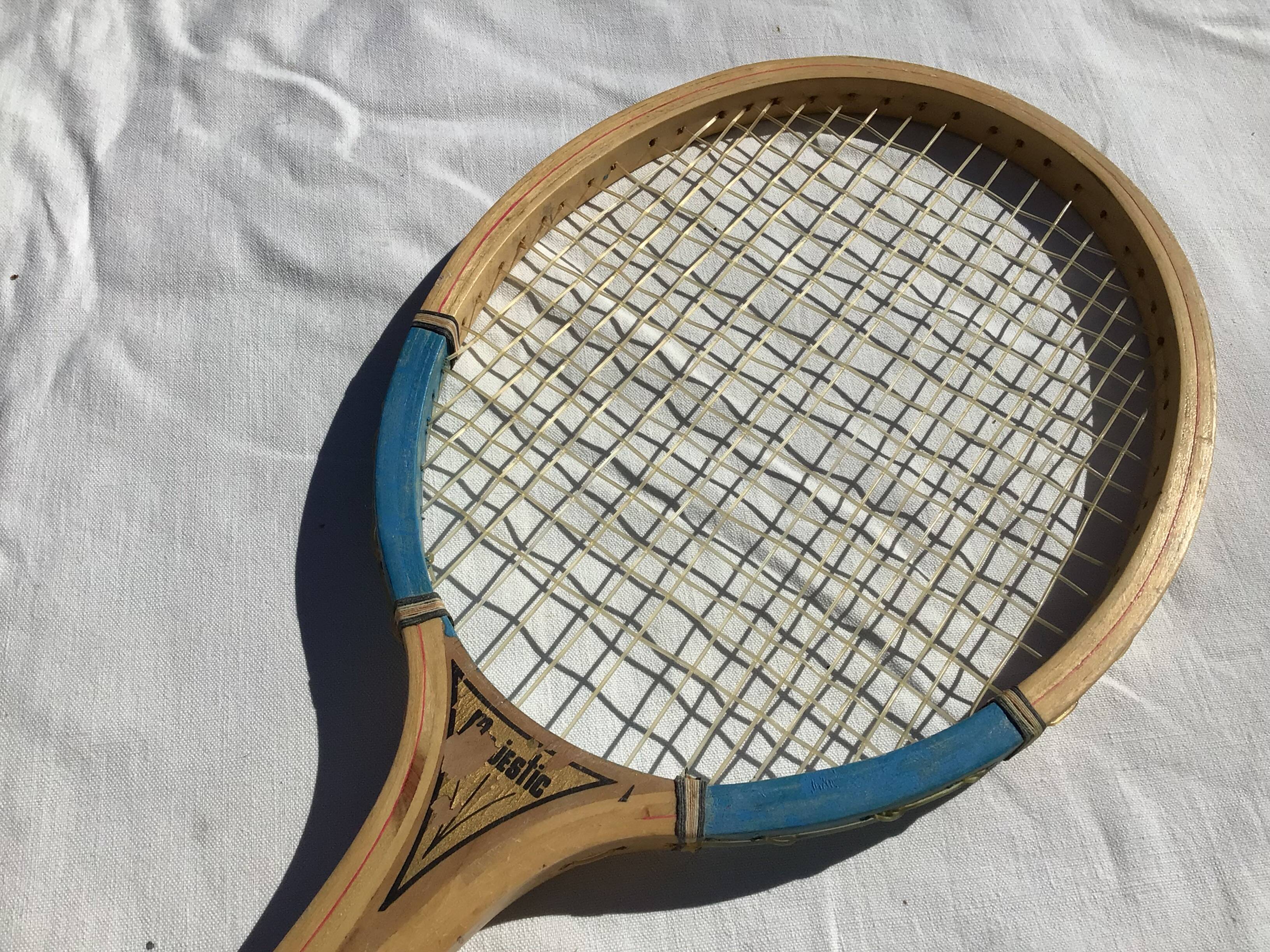 Raquette de tennis Majestic bleue