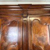 Magnifique armoire époque Louis XV en noyer massif vers 1750