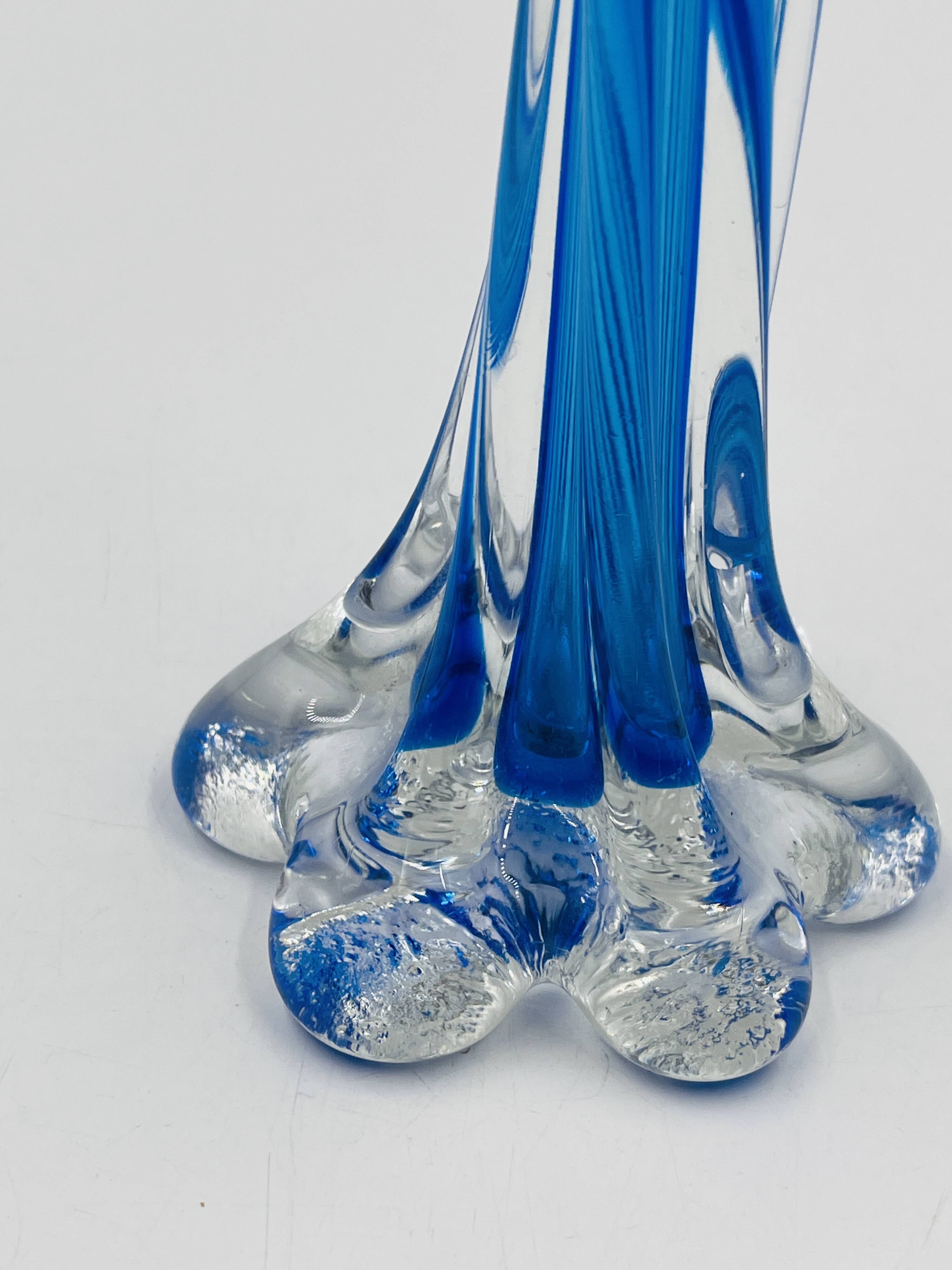 Blue elephant soliflore