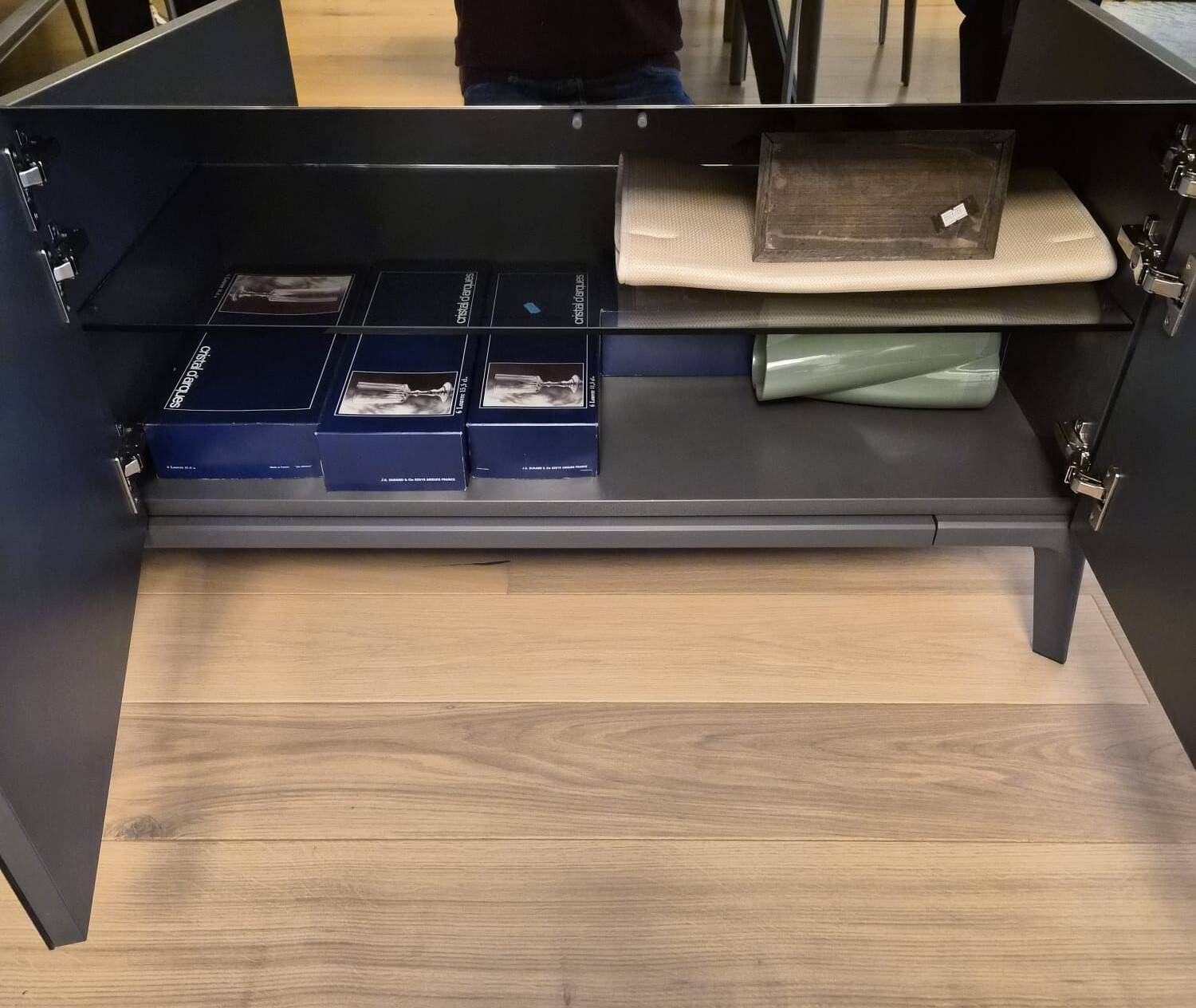 Roche bobois buffet model globo in perfect condition