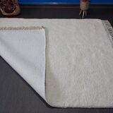 Handmade natural white Moroccan Berber rug size 1.5/2.5 m